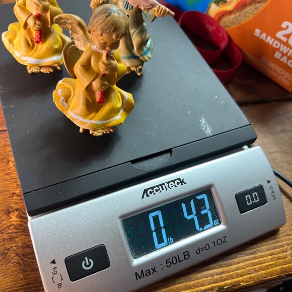 Vintage Angel Musician Figurines Sitting on Chairs Set Of 3 Made in Italy - Picture 13 of 13